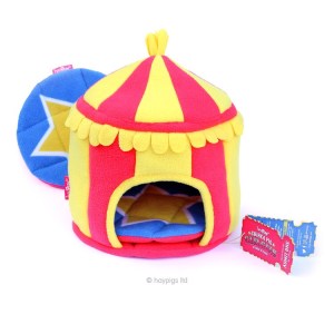 Haypigs Circus Hidey Hut